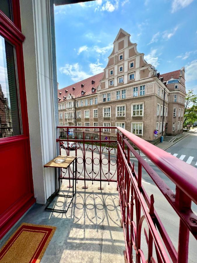 Red&Yellow Apartments Centrum Ольштын Экстерьер фото