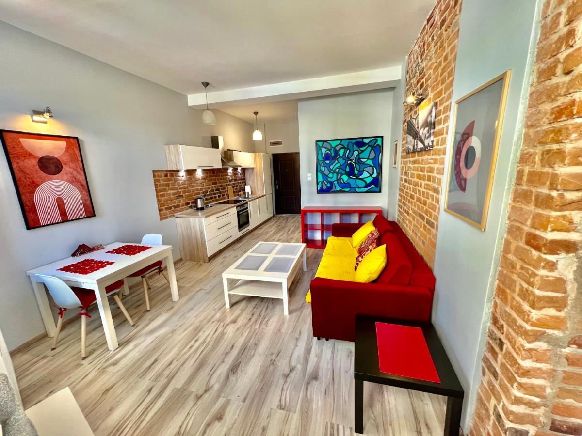 Red&Yellow Apartments Centrum Ольштын Экстерьер фото